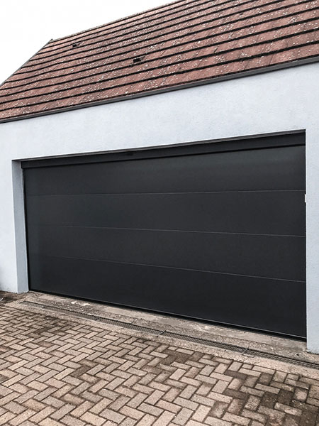 garage door in dark brown